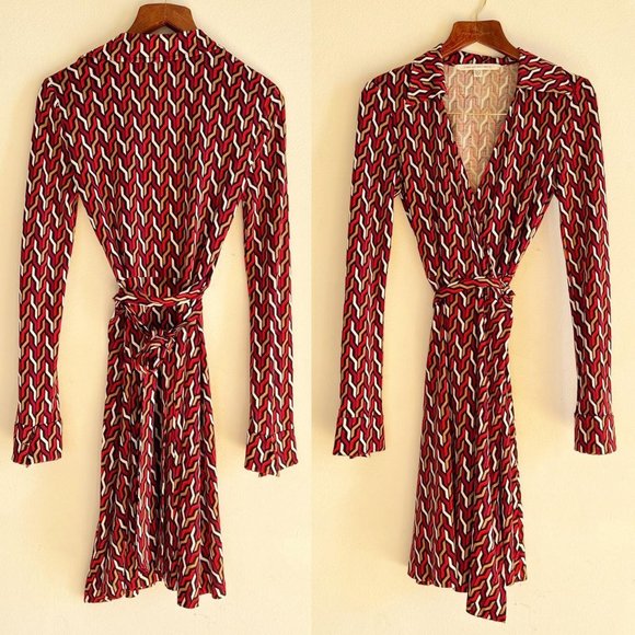 Vintage y2k Diane Von Furstenberg silk wrap dress Size 6 - Picture 5 of 5